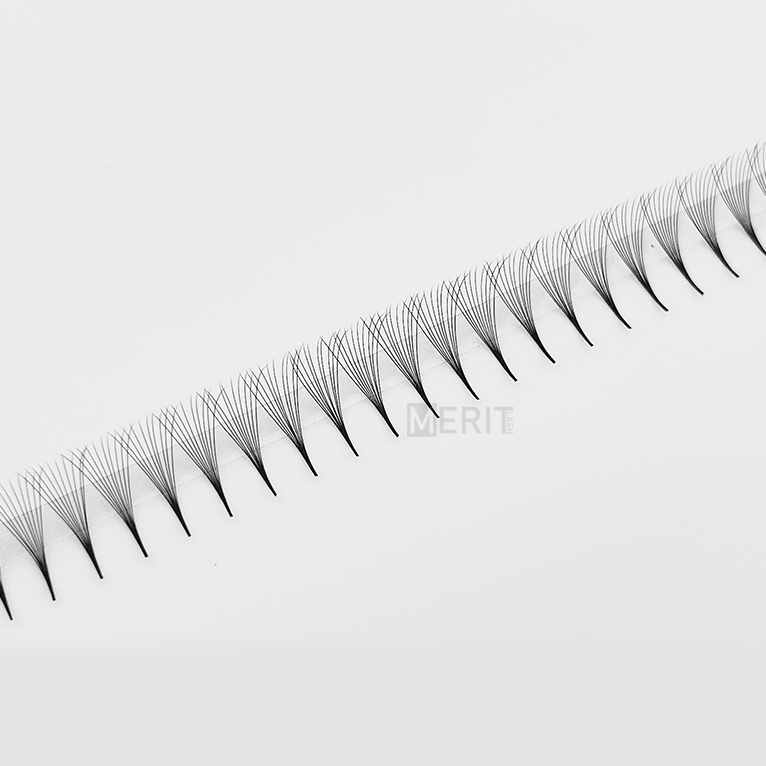 Narrow-Fan-Premade-Fan-10D-(chụp-gần) (1) Narrow-Fan-Premade-Fan-10D-(chụp-gần) (1)